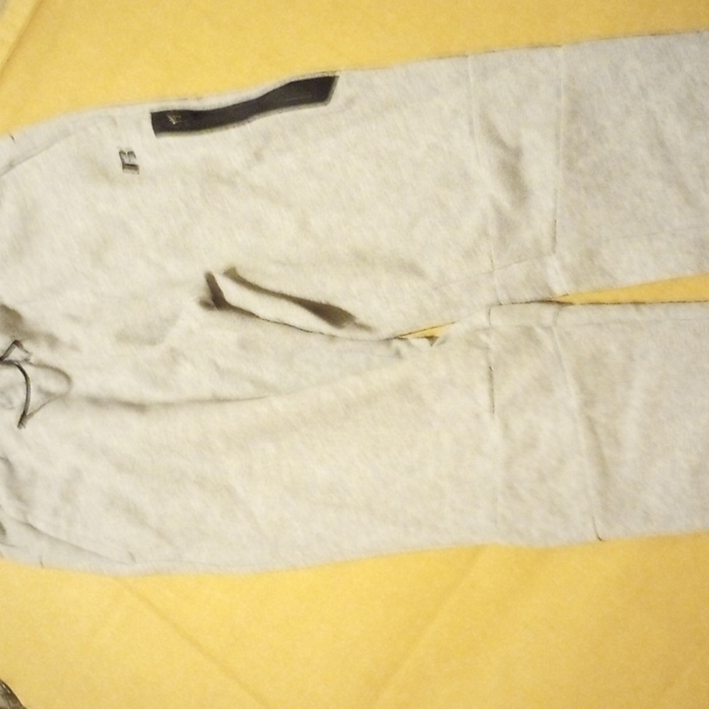 Russell sweatpants extra large 14-16 Gray
